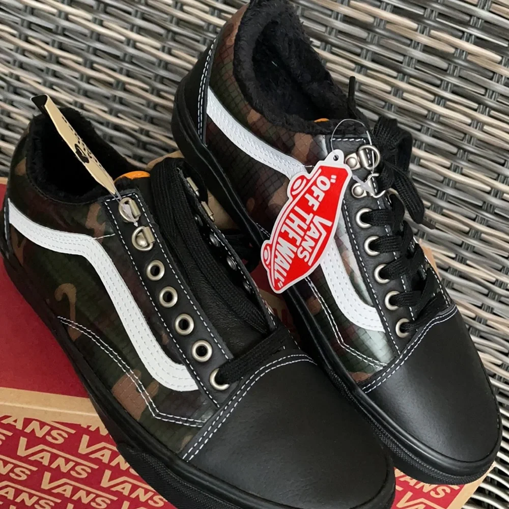 Vans WMNS Old Skool Mte Black/Camo Sneakers - Picture 7 of 16